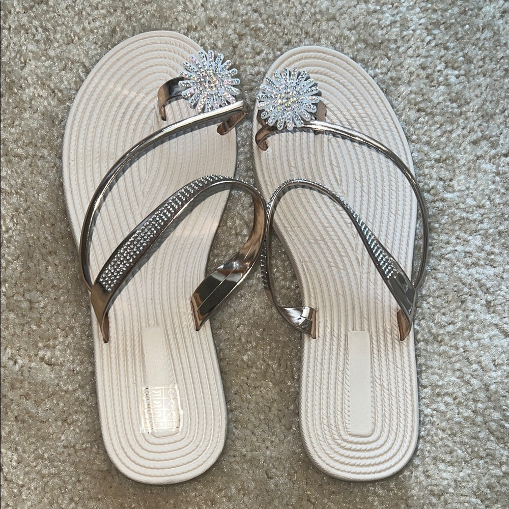 Stylish Silver Women's Sandals